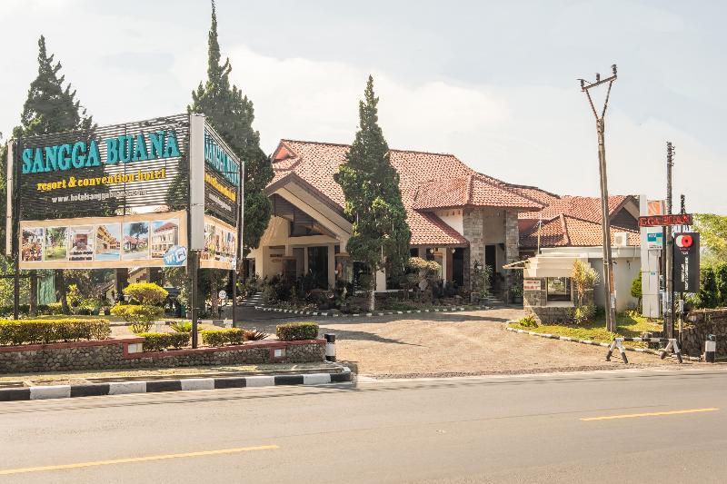 Capital O 1256 Sangga Buana Resort And Convention Hotel Cianjur Bagian luar foto