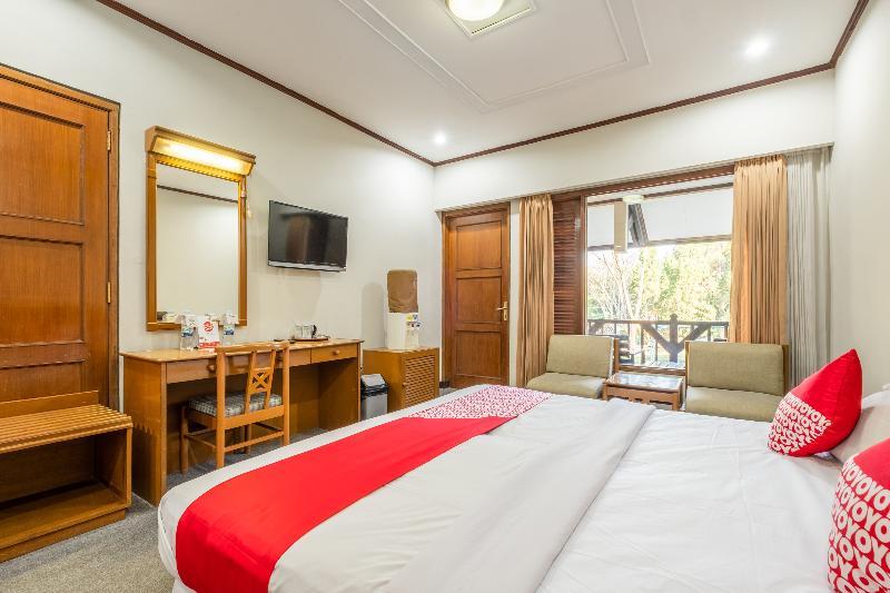 Capital O 1256 Sangga Buana Resort And Convention Hotel Cianjur Bagian luar foto