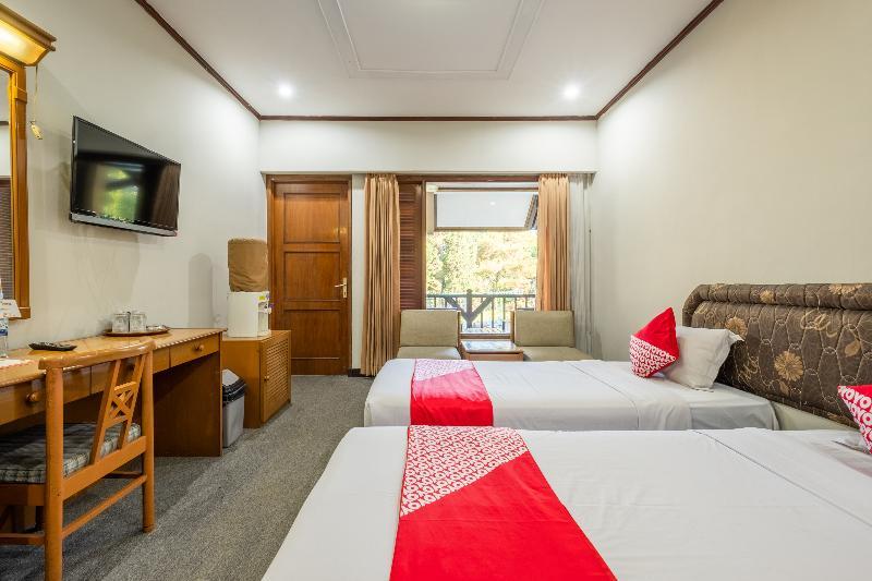 Capital O 1256 Sangga Buana Resort And Convention Hotel Cianjur Bagian luar foto